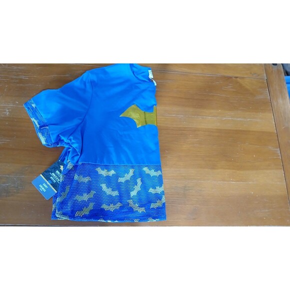 Batman Cropped Mesh bottom shirt L/XL - Picture 6 of 6